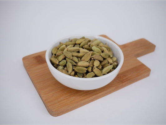 Cardamom Pods - Medium